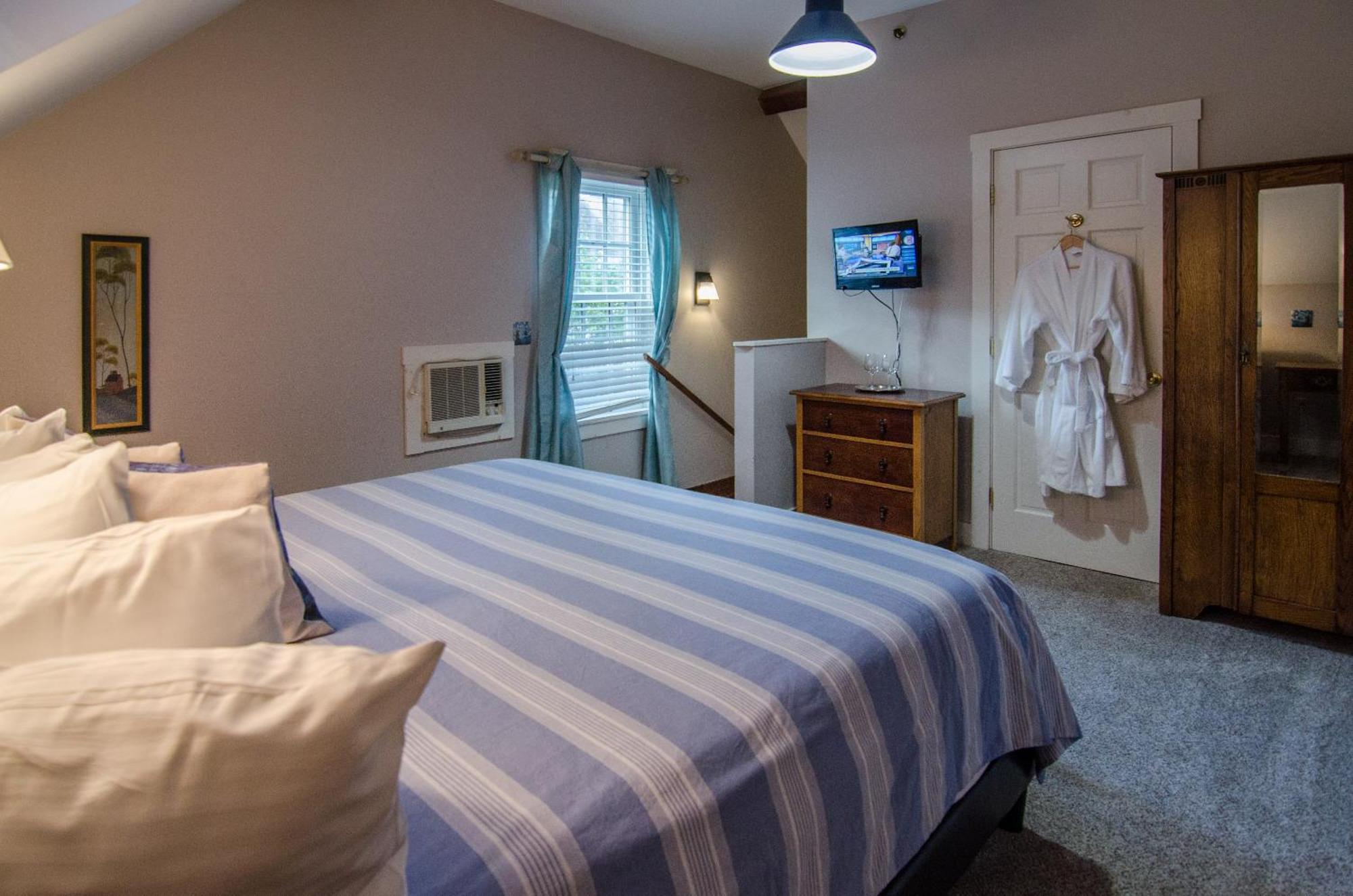 Heart Of The Village Bed & Breakfast In Shelburne Vt Bilik gambar